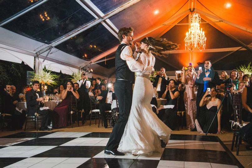 groom and bride dancing